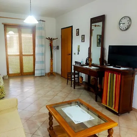 Апартаменты Laura's House