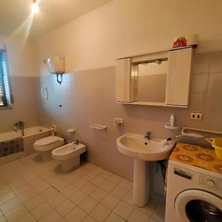 Laura's House Апартаменты Sogliano Cavour
